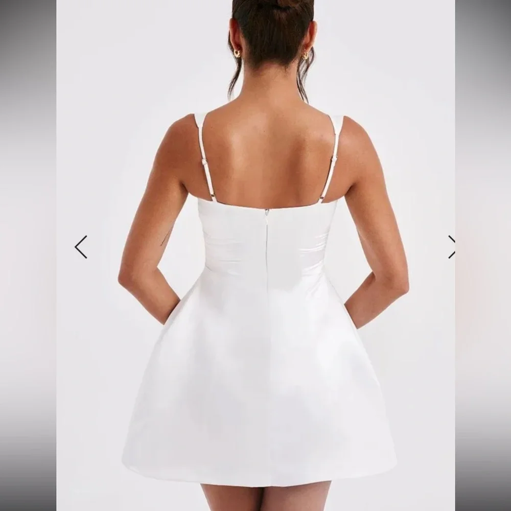 Babyboo sofie white mini Elegant White Sleeveless Dress - Picture 2 of 2